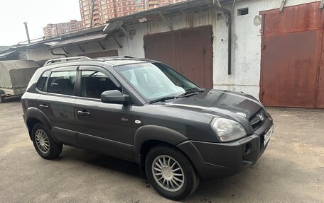 Hyundai Tucson III, 2006 год, 785 000 рублей, 3 фотография