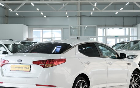 KIA K5 I рестайлинг, 2011 год, 999 000 рублей, 6 фотография