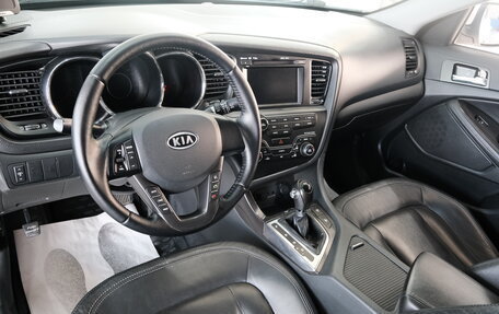 KIA K5 I рестайлинг, 2011 год, 999 000 рублей, 11 фотография