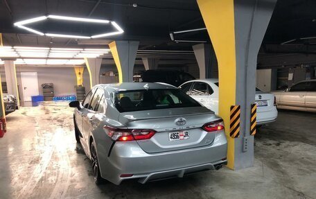 Toyota Camry, 2021 год, 2 850 000 рублей, 12 фотография