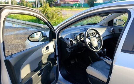Chevrolet Aveo III, 2012 год, 715 000 рублей, 5 фотография