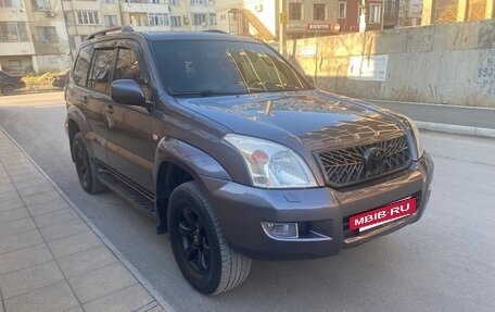 Toyota Land Cruiser Prado 120 рестайлинг, 2004 год, 1 730 000 рублей, 10 фотография