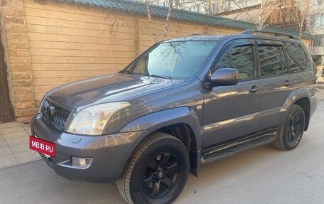 Toyota Land Cruiser Prado 120 рестайлинг, 2004 год, 1 730 000 рублей, 12 фотография