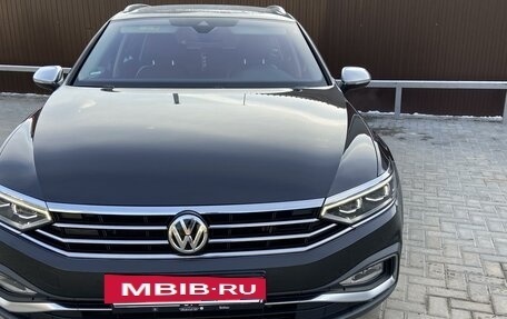 Volkswagen Passat B8 рестайлинг, 2020 год, 3 100 000 рублей, 7 фотография