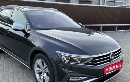 Volkswagen Passat B8 рестайлинг, 2020 год, 3 100 000 рублей, 2 фотография
