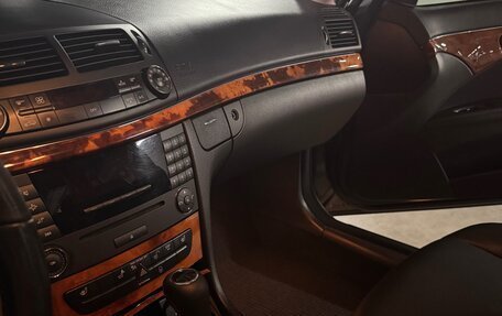 Mercedes-Benz E-Класс, 2008 год, 1 290 000 рублей, 5 фотография