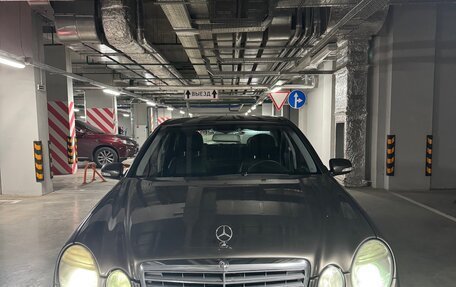 Mercedes-Benz E-Класс, 2008 год, 1 290 000 рублей, 10 фотография