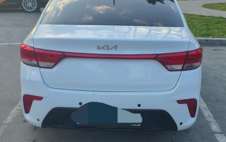 KIA Rio IV, 2018 год, 799 000 рублей, 2 фотография