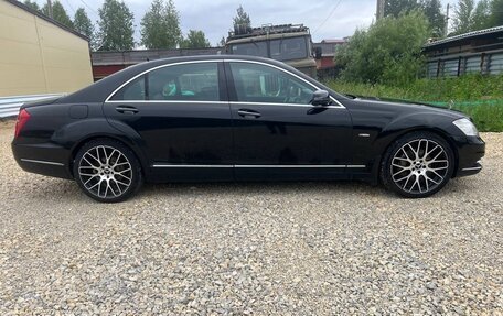 Mercedes-Benz S-Класс, 2011 год, 2 100 000 рублей, 5 фотография
