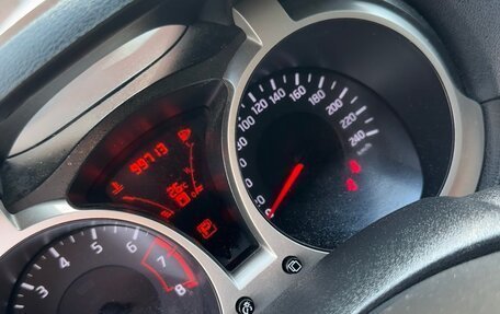 Nissan Juke II, 2011 год, 1 111 000 рублей, 12 фотография