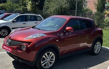 Nissan Juke II, 2011 год, 1 111 000 рублей, 5 фотография