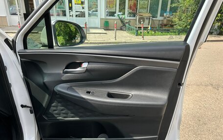 Hyundai Santa Fe IV, 2019 год, 2 890 000 рублей, 10 фотография