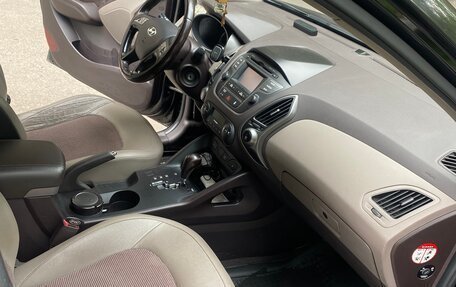 Hyundai ix35 I рестайлинг, 2014 год, 1 500 000 рублей, 10 фотография