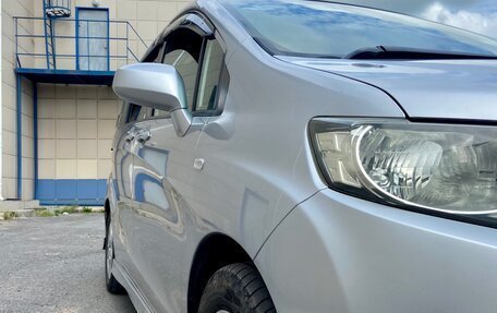 Honda Freed I, 2010 год, 1 199 000 рублей, 22 фотография