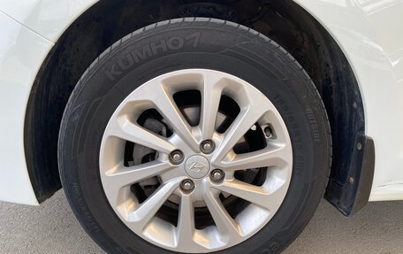 Hyundai Solaris II рестайлинг, 2018 год, 1 447 000 рублей, 10 фотография
