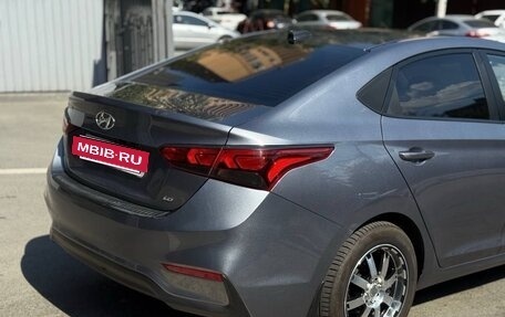 Hyundai Solaris II рестайлинг, 2018 год, 1 350 000 рублей, 8 фотография