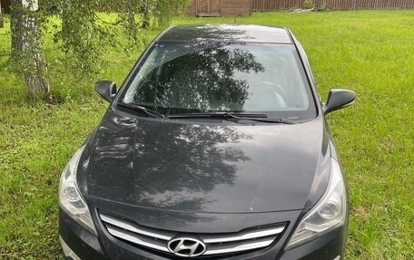 Hyundai Solaris II рестайлинг, 2015 год, 850 000 рублей, 11 фотография