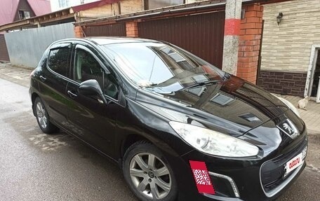 Peugeot 308 II, 2013 год, 720 000 рублей, 2 фотография