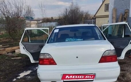 Daewoo Nexia I рестайлинг, 1998 год, 175 000 рублей, 3 фотография