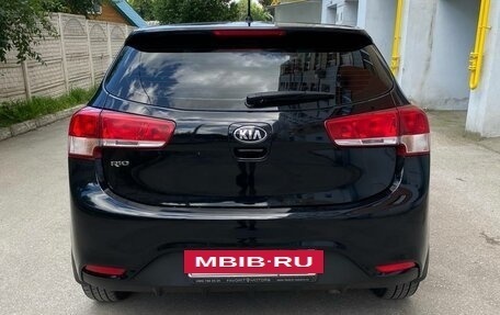 KIA Rio III рестайлинг, 2016 год, 950 000 рублей, 5 фотография