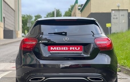 Mercedes-Benz A-Класс, 2017 год, 1 650 000 рублей, 7 фотография