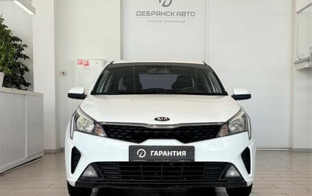 KIA Rio IV, 2020 год, 1 643 000 рублей, 2 фотография