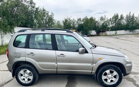 Chevrolet Niva I рестайлинг, 2011 год, 420 000 рублей, 5 фотография