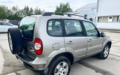 Chevrolet Niva I рестайлинг, 2011 год, 420 000 рублей, 6 фотография
