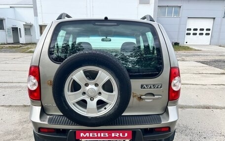 Chevrolet Niva I рестайлинг, 2011 год, 420 000 рублей, 7 фотография