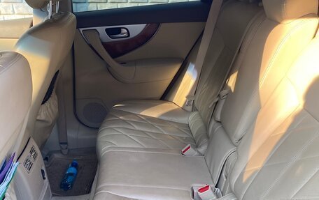 Infiniti QX70, 2014 год, 2 100 000 рублей, 9 фотография