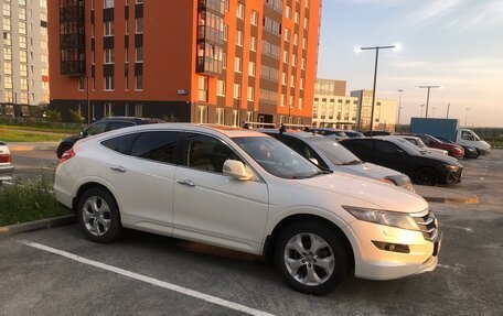 Honda Crosstour I рестайлинг, 2012 год, 1 700 000 рублей, 1 фотография