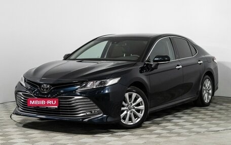 Toyota Camry, 2019 год, 2 450 000 рублей, 1 фотография