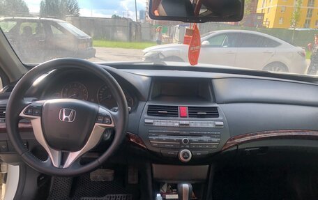 Honda Crosstour I рестайлинг, 2012 год, 1 700 000 рублей, 8 фотография