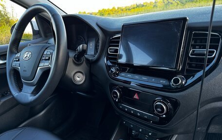 Hyundai Solaris II рестайлинг, 2021 год, 1 590 000 рублей, 12 фотография