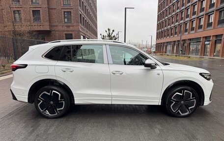 Volkswagen Tiguan, 2025 год, 4 350 000 рублей, 4 фотография