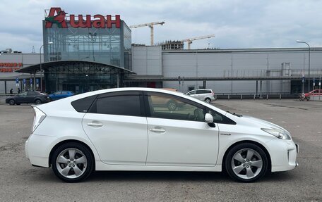 Toyota Prius, 2013 год, 1 130 000 рублей, 7 фотография