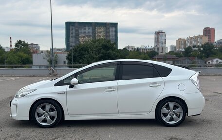 Toyota Prius, 2013 год, 1 130 000 рублей, 3 фотография