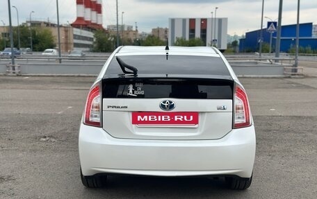 Toyota Prius, 2013 год, 1 130 000 рублей, 5 фотография