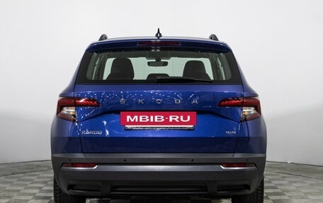 Skoda Karoq I, 2021 год, 2 495 000 рублей, 6 фотография