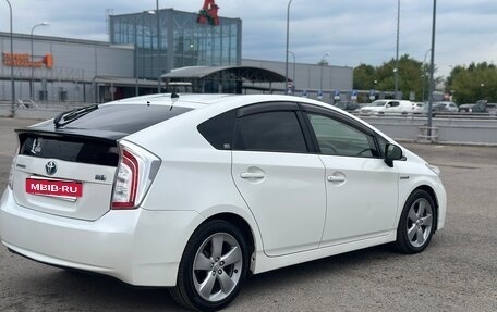 Toyota Prius, 2013 год, 1 130 000 рублей, 6 фотография