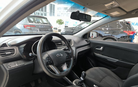 KIA Rio III рестайлинг, 2013 год, 650 000 рублей, 16 фотография