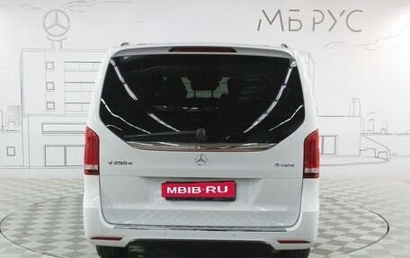 Mercedes-Benz V-Класс, 2020 год, 8 500 000 рублей, 10 фотография