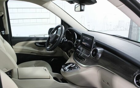 Mercedes-Benz V-Класс, 2020 год, 8 500 000 рублей, 26 фотография