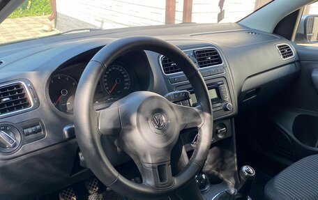 Volkswagen Polo VI (EU Market), 2011 год, 655 000 рублей, 11 фотография