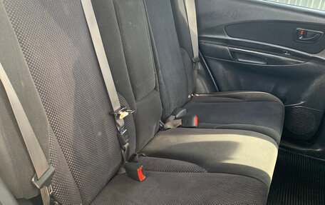 Hyundai Tucson III, 2008 год, 750 000 рублей, 10 фотография