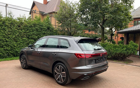 Volkswagen Touareg III, 2024 год, 9 110 000 рублей, 2 фотография