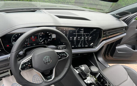 Volkswagen Touareg III, 2024 год, 9 110 000 рублей, 13 фотография