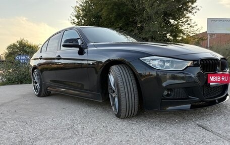 BMW 3 серия, 2014 год, 1 800 000 рублей, 2 фотография
