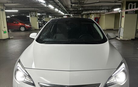 Opel Astra J, 2013 год, 1 600 000 рублей, 2 фотография