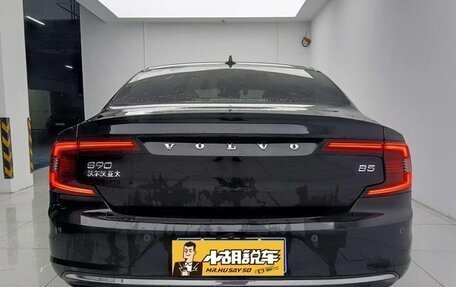 Volvo S90 II рестайлинг, 2024 год, 4 150 000 рублей, 4 фотография